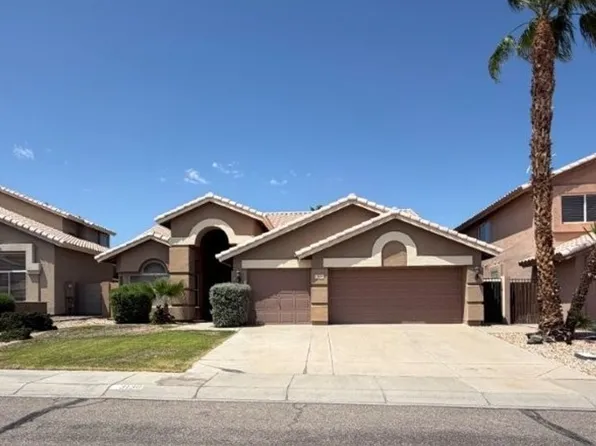 3130 E Brookwood Ct, Phoenix, AZ 85048