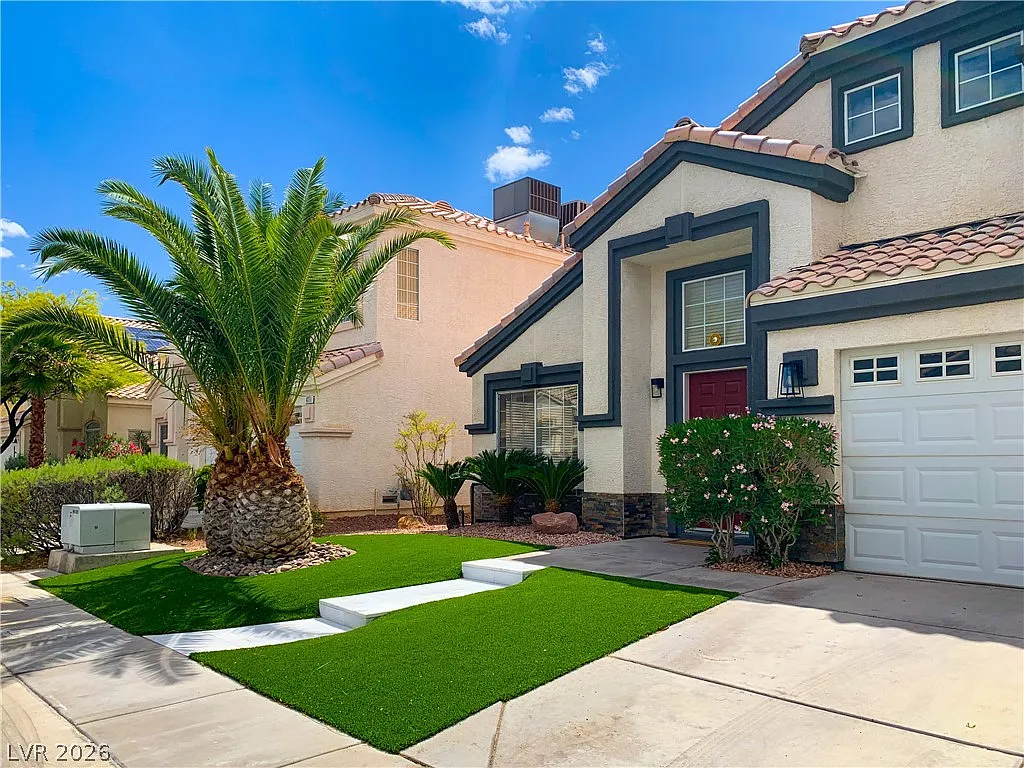 4 bed, 3.0 bath, 1934 sqft, $2,395 — Photo 3