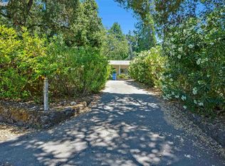530 Miner Rd, Orinda, CA 94563