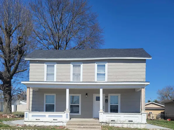 410 W Versailles Ave, California, MO 65018