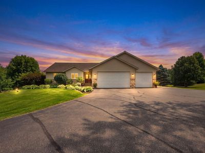 413 New Century Dr, Hudson, WI, 54016