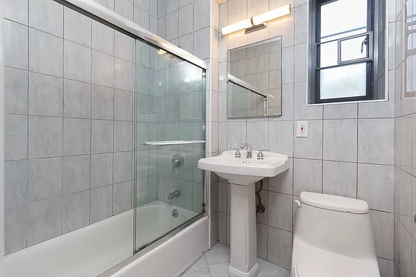 Rented by Siba Management Inc. | media 20