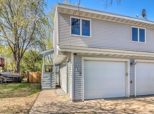 2303 18th St S, Fargo, ND 58103