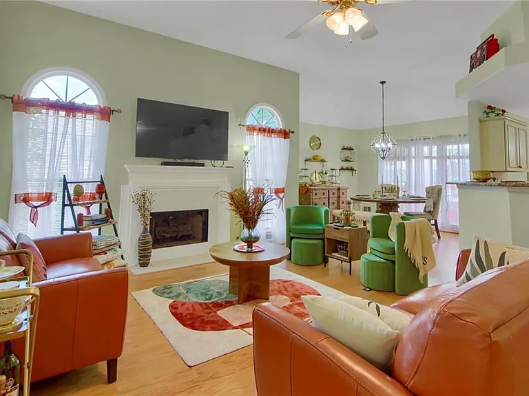 3492 Heatherwood Ct — Photo 5