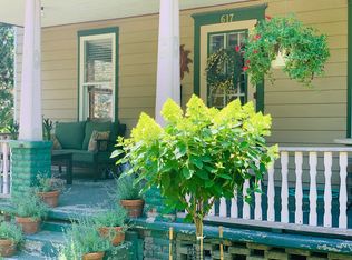 617 Ridgewood Ave, Ames, IA 50010