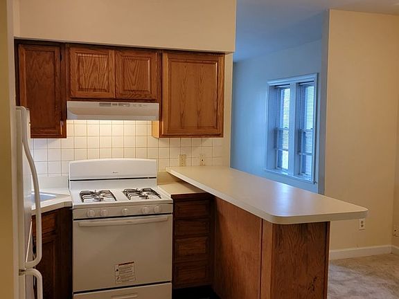 4th image of 6408 Cates Ave APT 2E