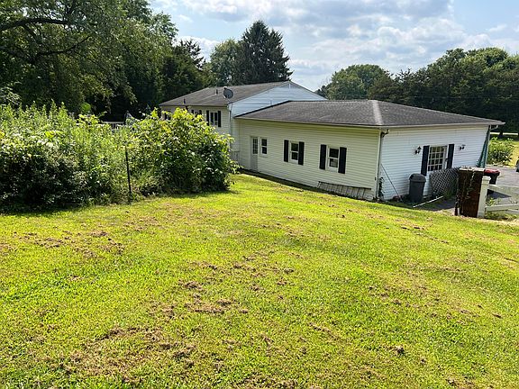 2nd image of 7904 Dorsey Mill Rd SE
