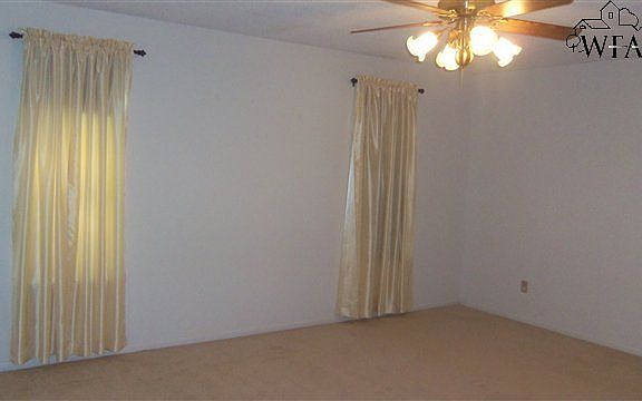 5th image of 1428 Sioux Ln