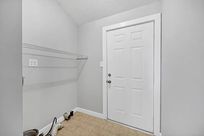 117 Church St — Photo 12
