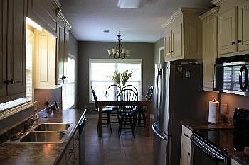 3rd image of 7625 The Terrace Pkwy