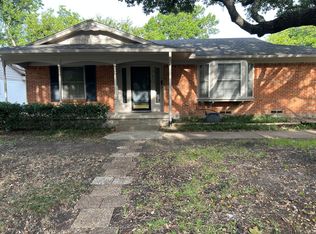 9215 Ferndale Rd, Dallas, TX 75238