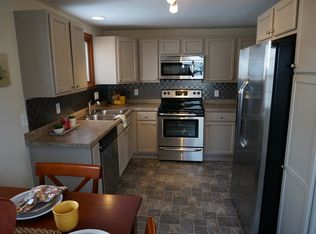 486 Morris Ave, Green Bay, WI 54304