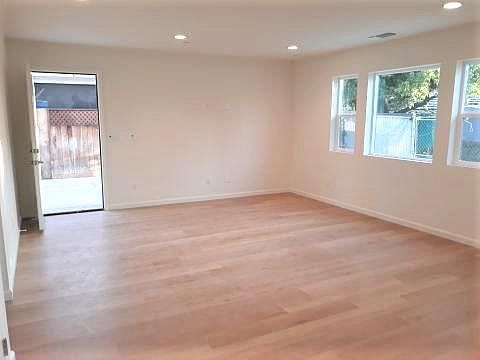 4th image of 1450-2 Cajon St