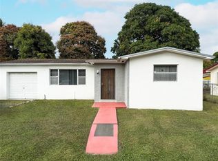 341 NE 164th St, Miami, FL 33162