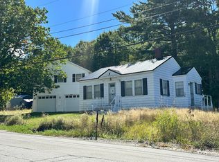 11 Taylor St, Lincoln, ME 04457