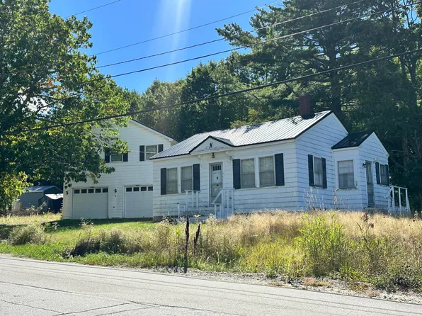 11 Taylor Street, Lincoln, ME 04457