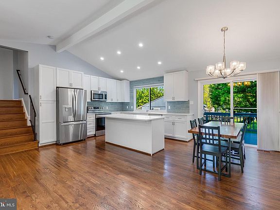 5th image of 13201 Wilton Oaks Dr