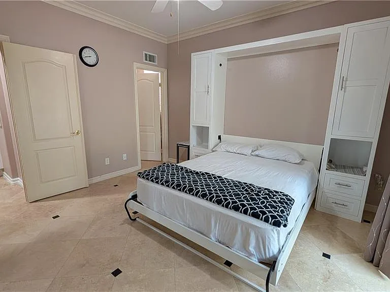 996 N Antonio Cir — Photo 15