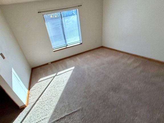 5th image of 3102 Aspen Ct