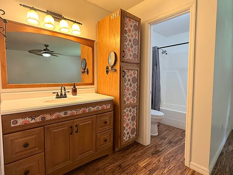 710 Osage Dr — Photo 15