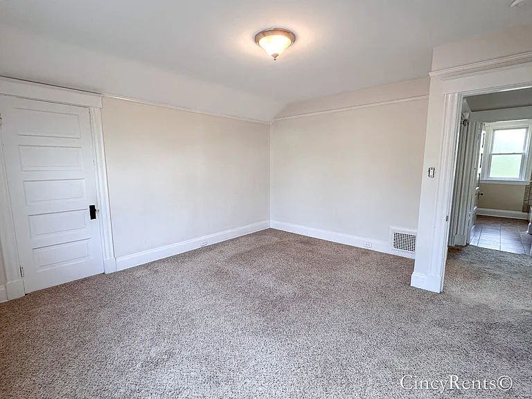 3645 Zinsle Ave — Photo 15