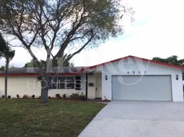 4317 Honeysuckle Ave, Palm Beach Gardens, FL 33410