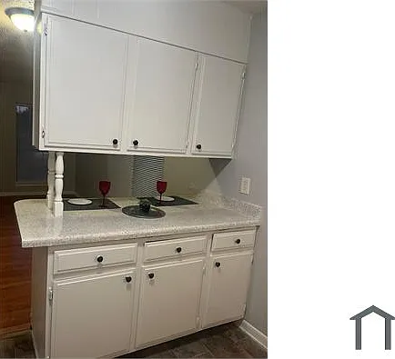 2650 McFaddin St #10 — Photo 5