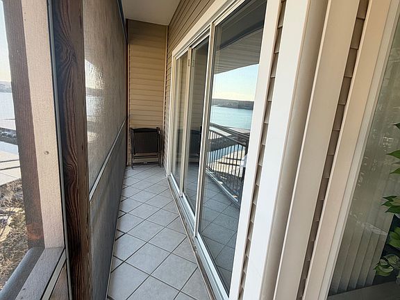 3rd image of 372 Palisades Condo Dr W #4A