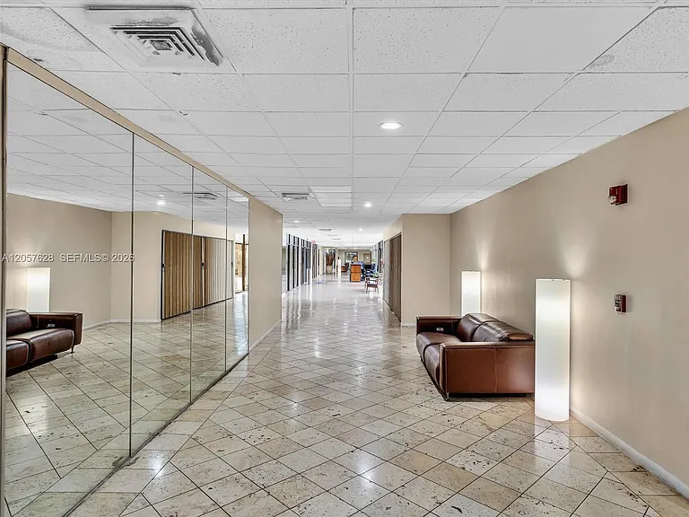 10000 W Bay Harbor Dr #201 — Photo 36