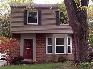 11309 Auburndale St, Livonia, MI 48150