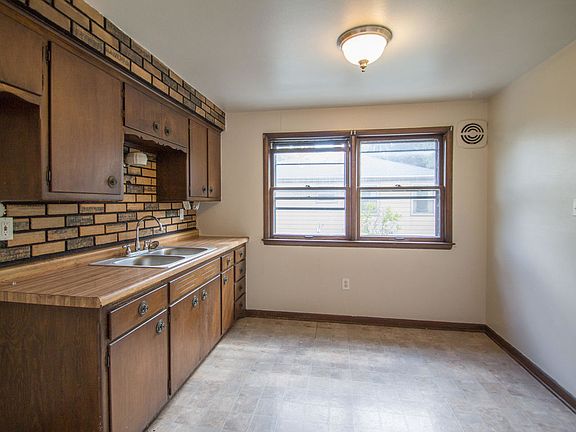 2nd image of 10332 W Villard Ave #10334