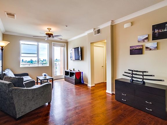 4th image of 3687 4th Ave Unit 506