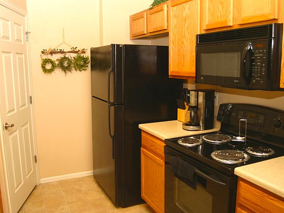 2nd image of 5255 Memphis St Unit 203