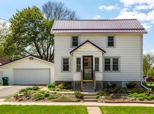 130 N Russell St, Denver, IA 50622