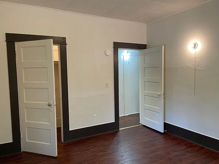530 Grape St #2 — Photo 11