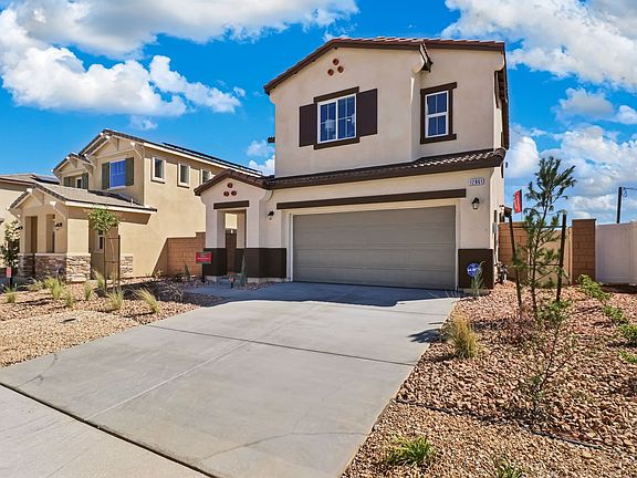 2nd image of 1733 Claremont Ct
