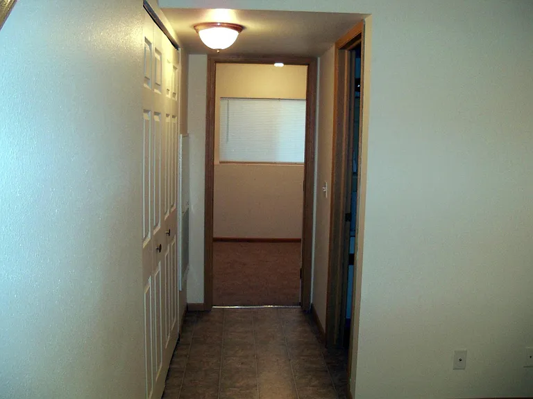 7108 Lodge Pole Dr SE — Photo 11