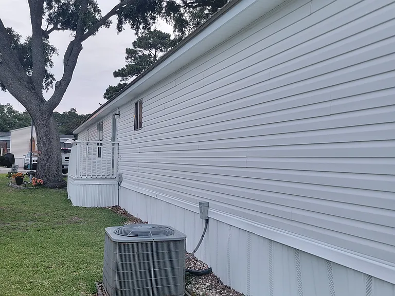 1103 Lissie Ln — Photo 25