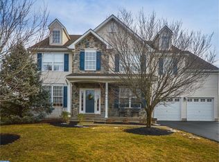 1010 E 4th St, Red Hill, PA 18076