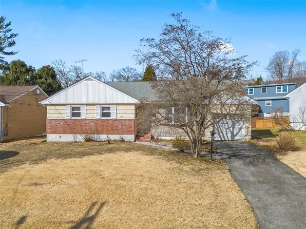 11 Beverly Road, White Plains, NY 10605