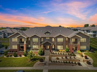 1804 Maplecrest Dr #103, Verona, WI 53593