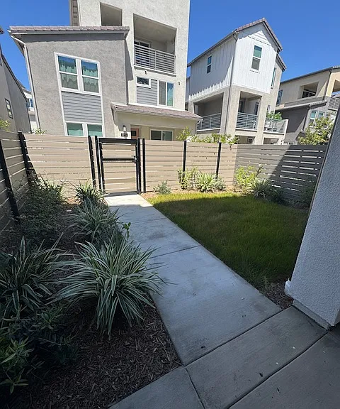 27319 Bear Creek Ln — Photo 4