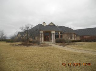 16940 W Spencer Rd, Joliet, IL 60433