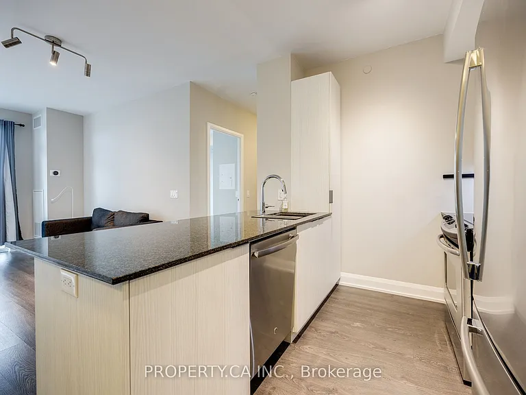 56 Annie Craig Dr #3509 — Photo 5