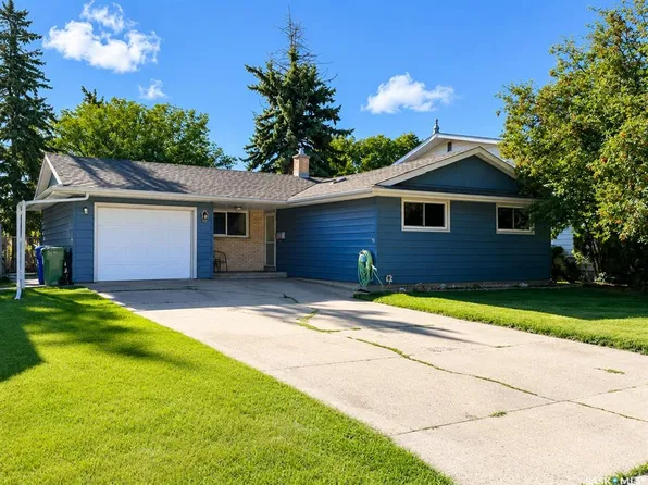 1209 Shannon ROAD, Regina, SK S4S 5K9
