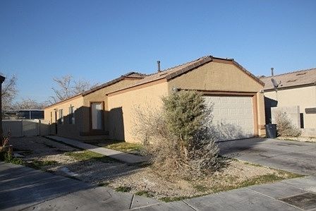 1st image of 4476 Arlington Park Ct