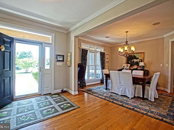 4th image of 35825 Tarpon Dr