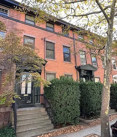 409 Temple St #B — Photo 9
