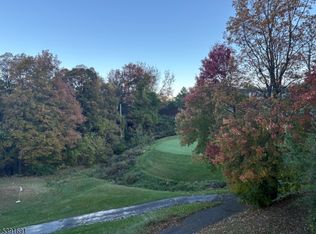 2 Falkenstein Dr UNIT 2, Vernon, NJ 07462