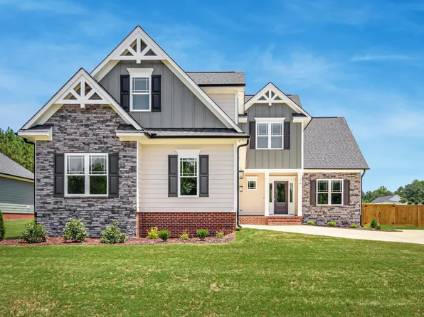 16 Batten Hill Ln, Selma, NC 27576